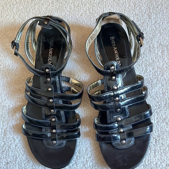 Enzo Angiolni sz6.5 low gladiator style in patent black and silver accents - Picture 2 of 6